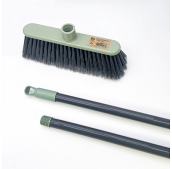 Balai+manche REMUE MENAGE 32cm à visser